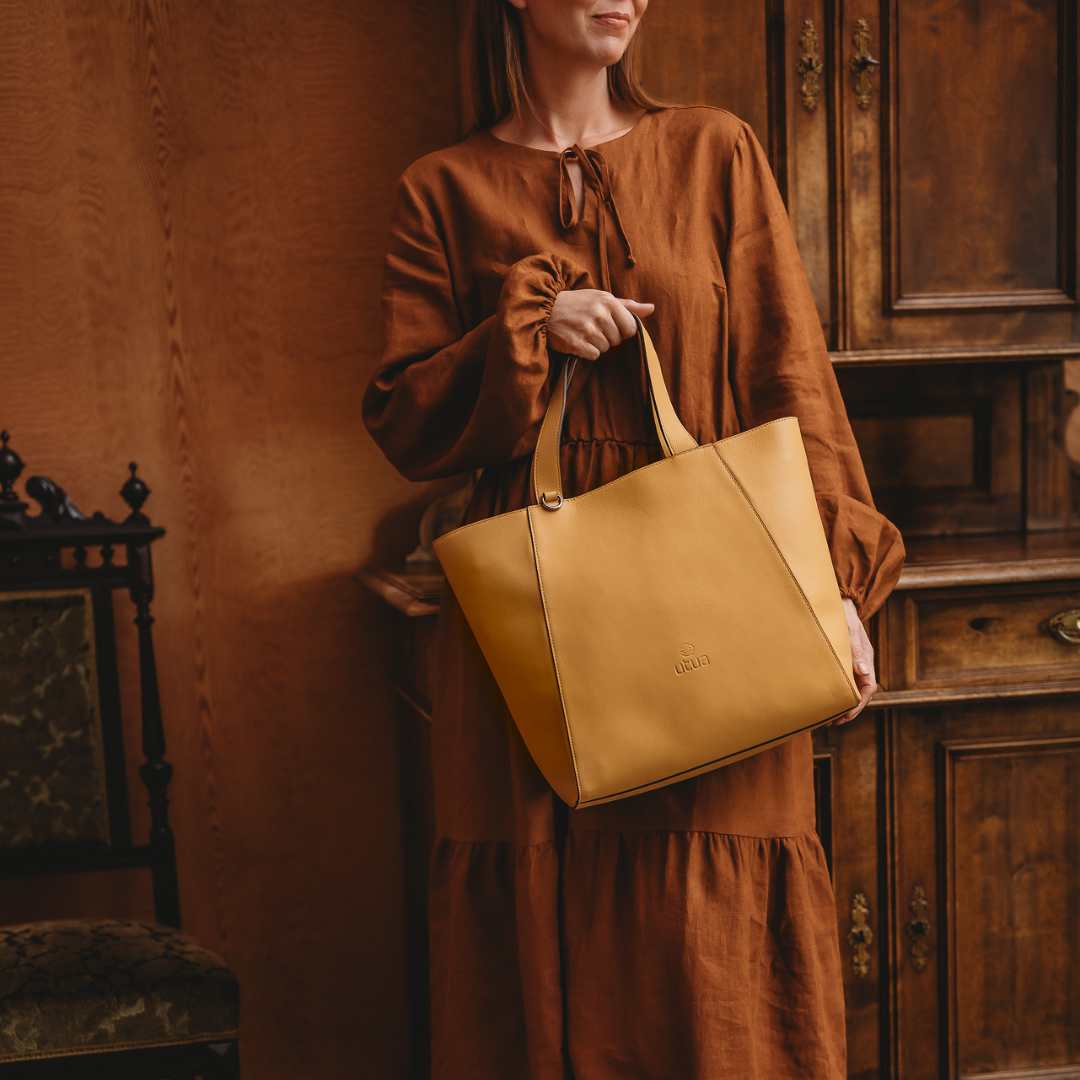 Utuan keltaiset nahkalaukut.