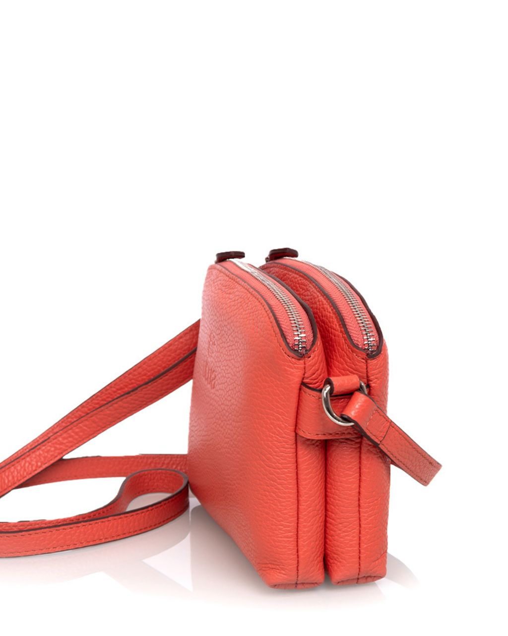 Korallin-punainen-pikkulaukku-utua-lysti