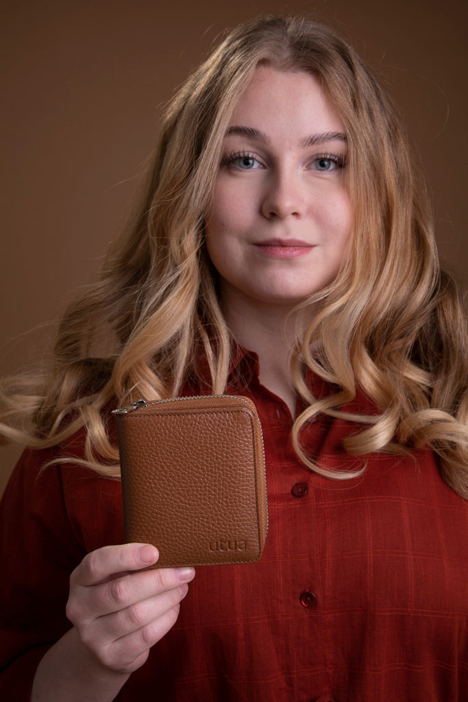 Siro lompakko musta sileä