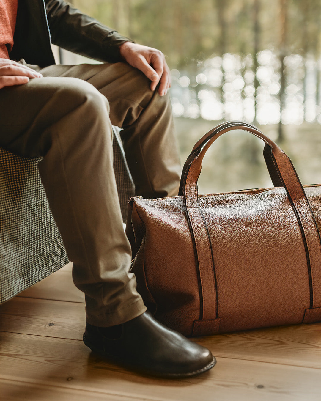 Utua Weekende rExclusive viikonloppulaukku tummanruskea fiilis