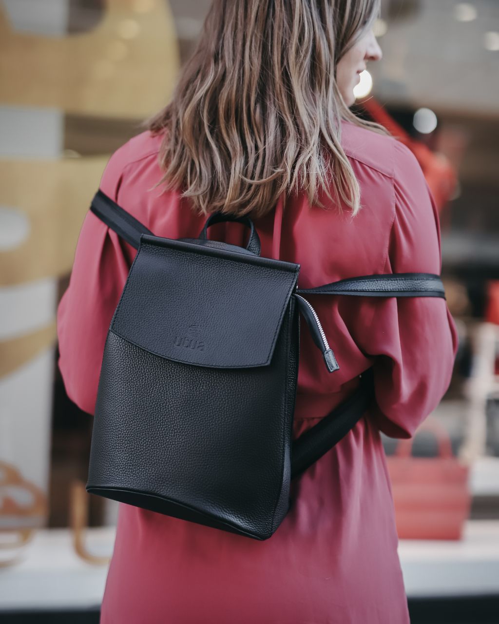 Street Exclusive reppu musta