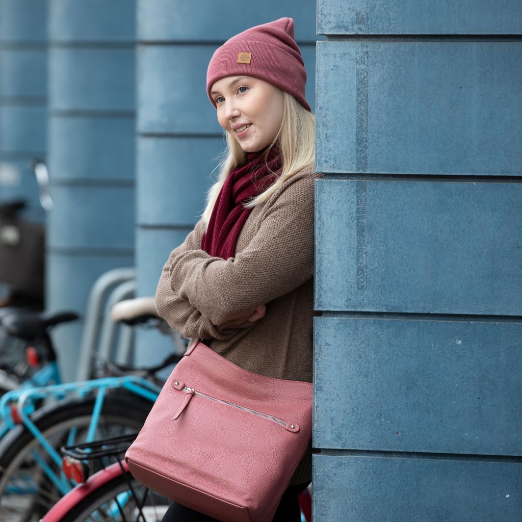 Utuan merinovillaiset asusteet viimeistelevät tyylisi.