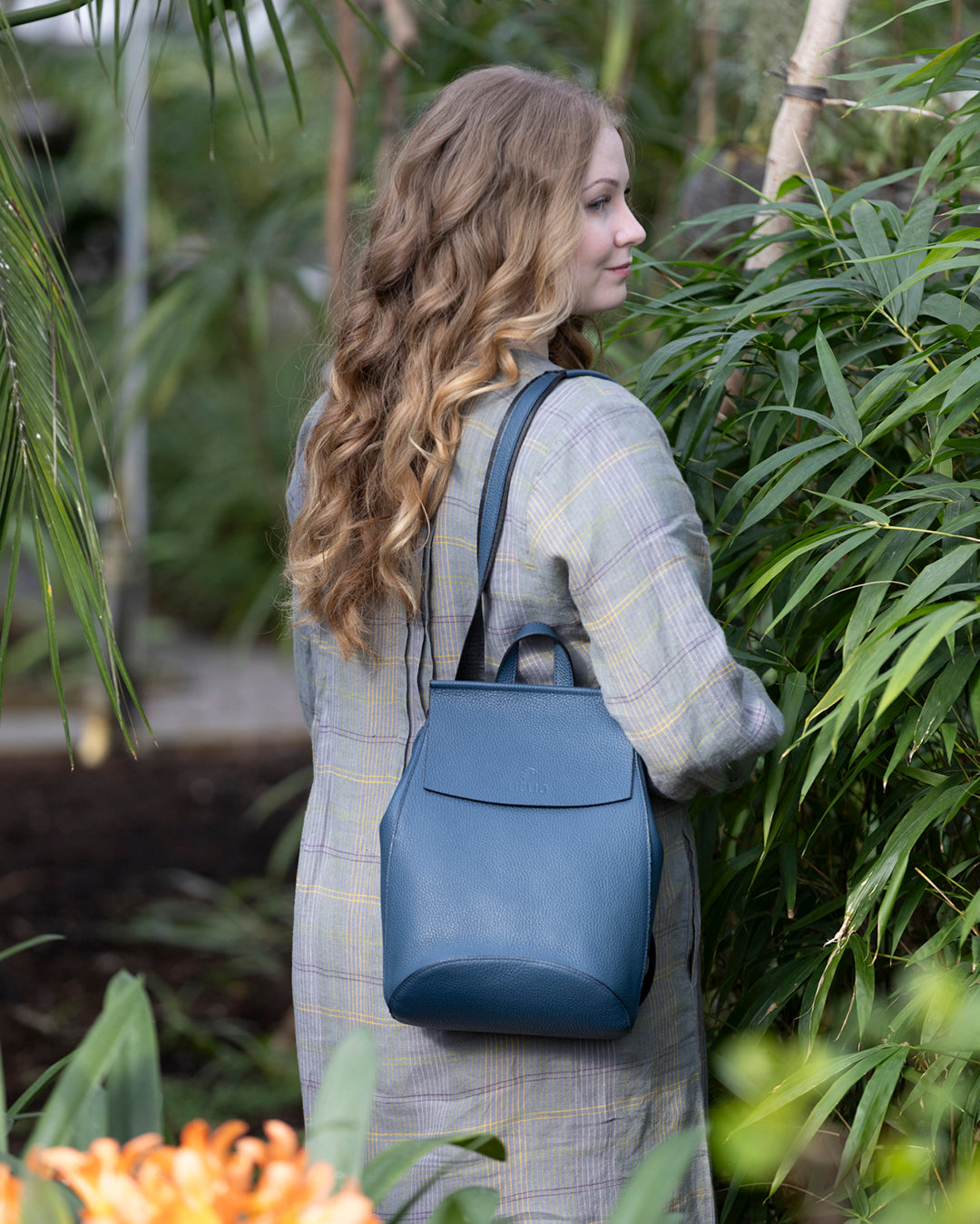  Analyzing image    Sininen reppu Utua Street Exclusive fiilis