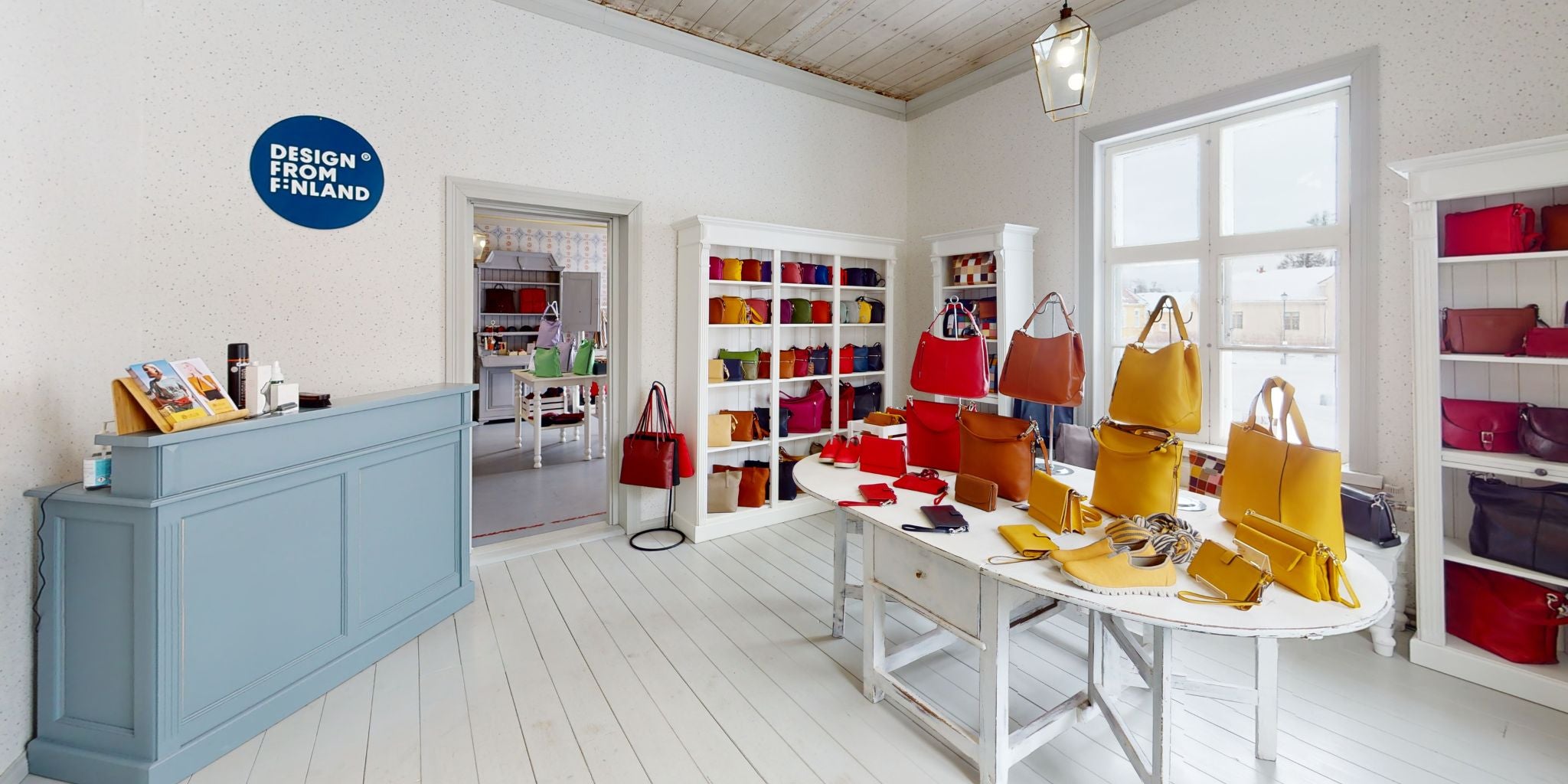 Utuan värikäs ja tunnelmallinen myymälä Raahessa