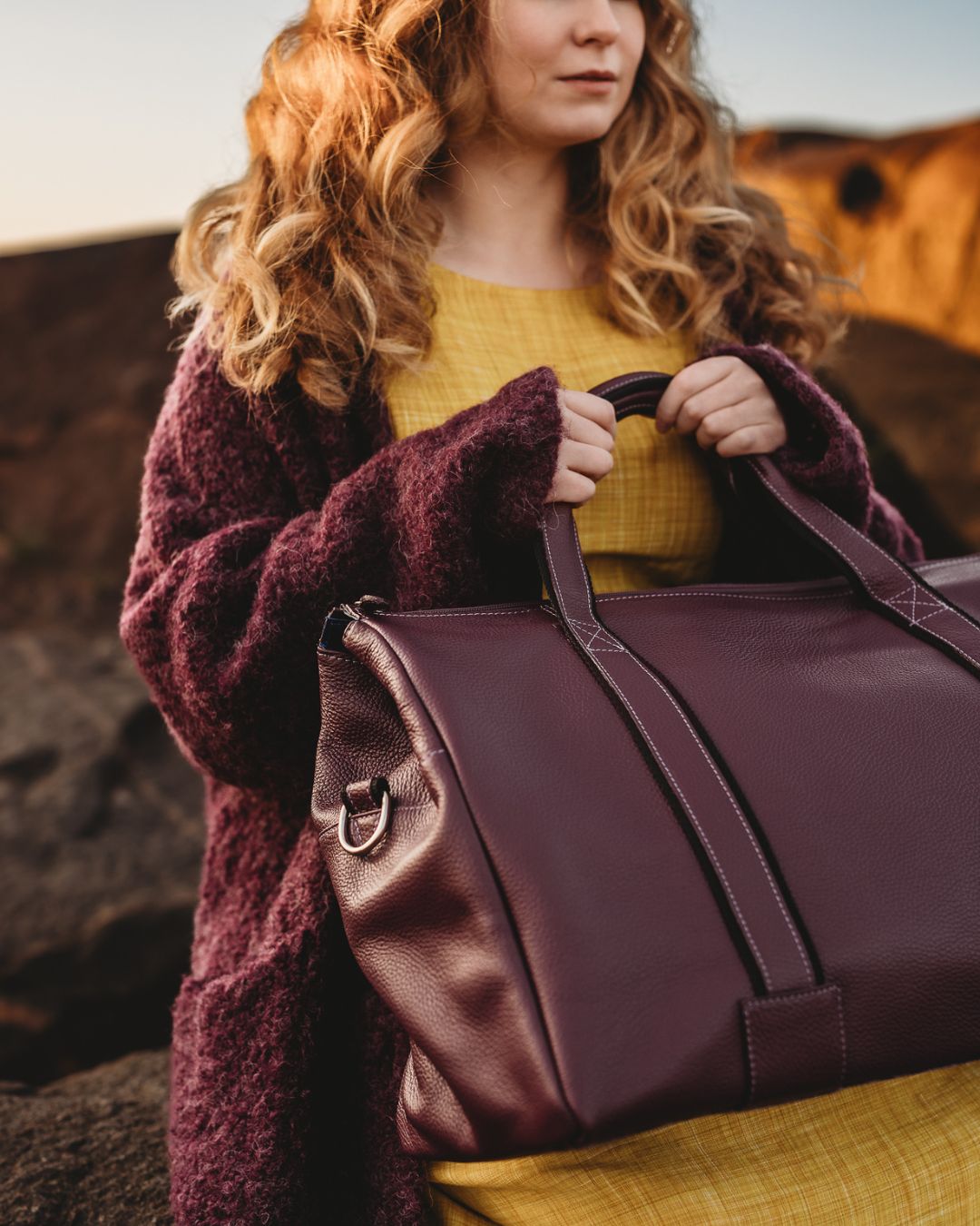 Viikonloppulaukusta löytyy monta upeaa värivaihtoehtoa.