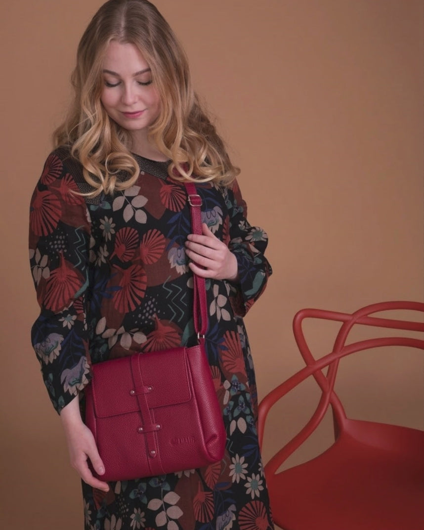 utua tasku olkaaukku kuvavideo