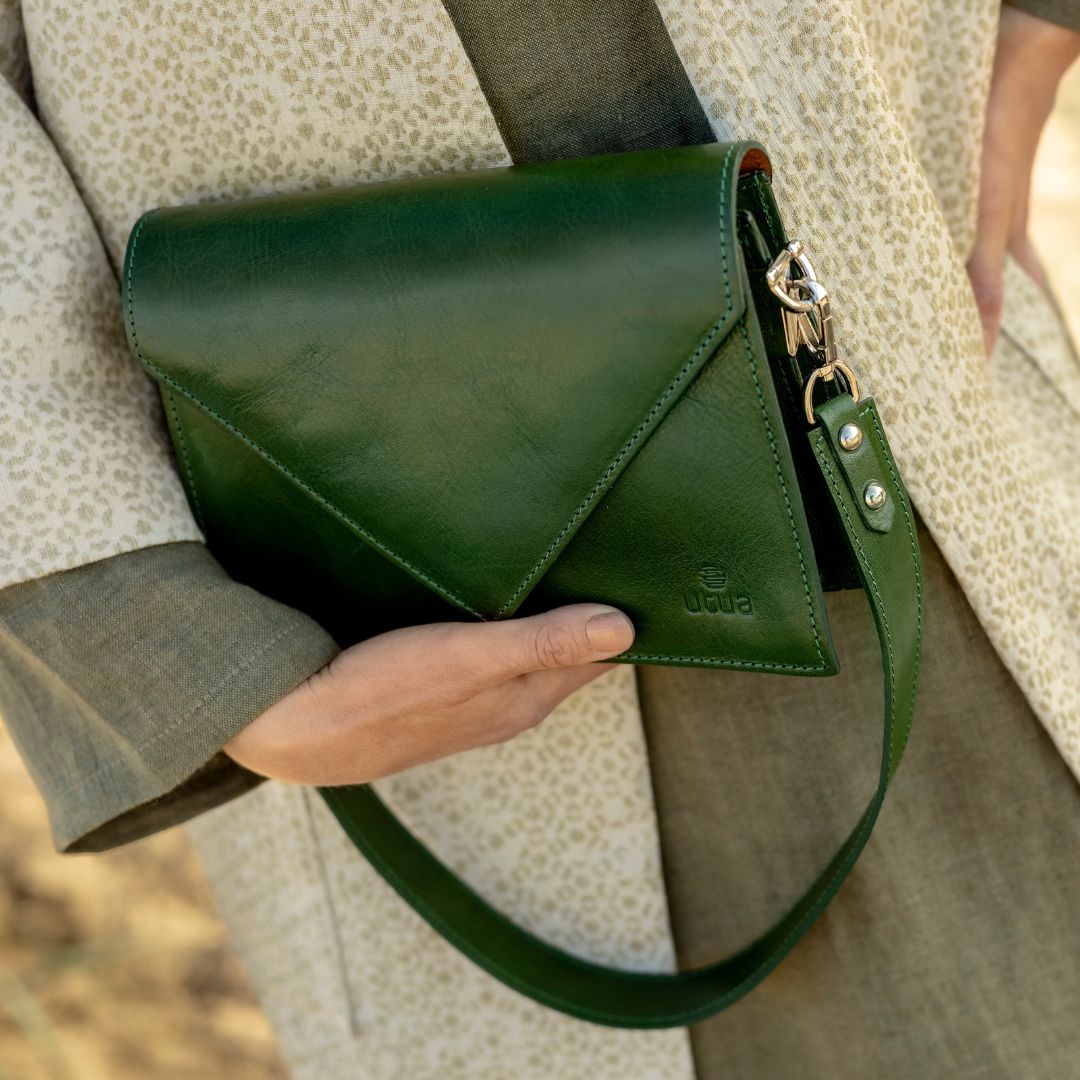 utua-pikkulaukut-aitoa-nahkaa